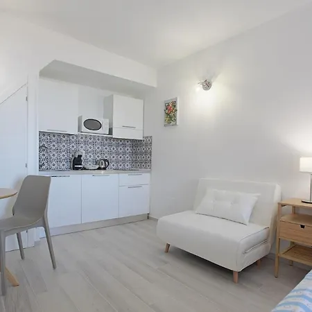 Zeus Atabyrios 2 - Monolocale Apartment